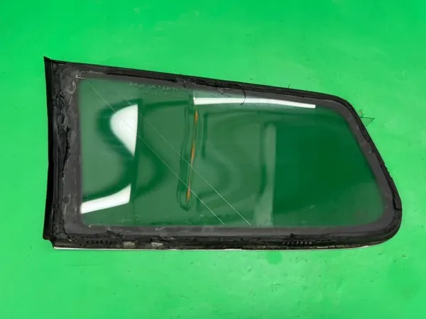 Vidro lateral direito traseiro pilar D OEM VW Passat B6 image 9