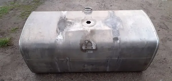 Bränsletank OEM 1949912 för DAF XF 106 CF Euro6 image 4