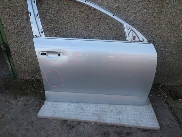 SKODA OCTAVIA Höger Framdörr 5E0831056A image 2