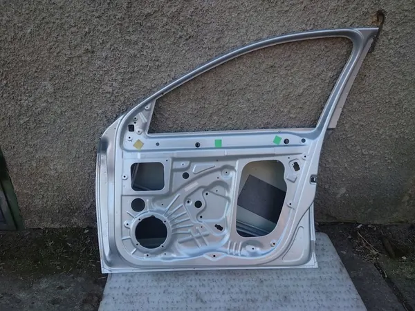 SKODA OCTAVIA Höger Framdörr 5E0831056A image 6