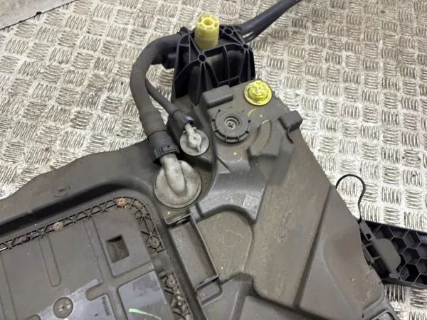 AdBlue-Tankpumpe OEM P1002559 für Peugeot 3008 II image 5