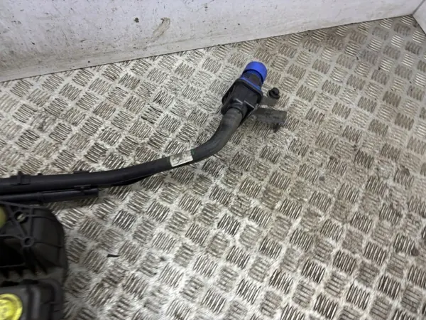AdBlue-Tankpumpe OEM P1002559 für Peugeot 3008 II image 7
