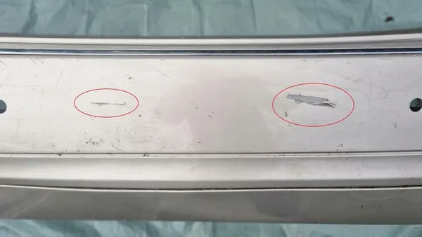 MERCEDES E-Class W211 Parachoques Trasero image 4