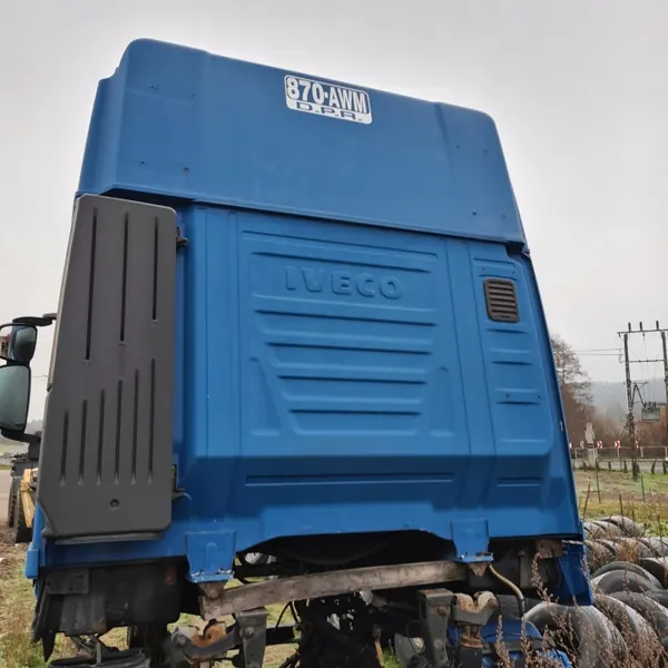 Cabina Iveco Stralis Euro 5 Sin Puertas - OEM image 4