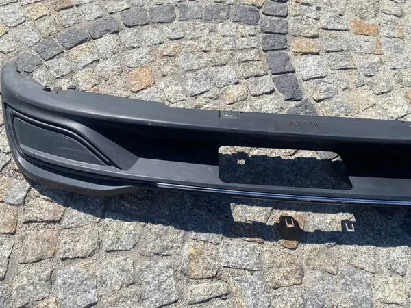 VW GOLF VIII Spoiler Bakdiffusor 5H6807568A image 6