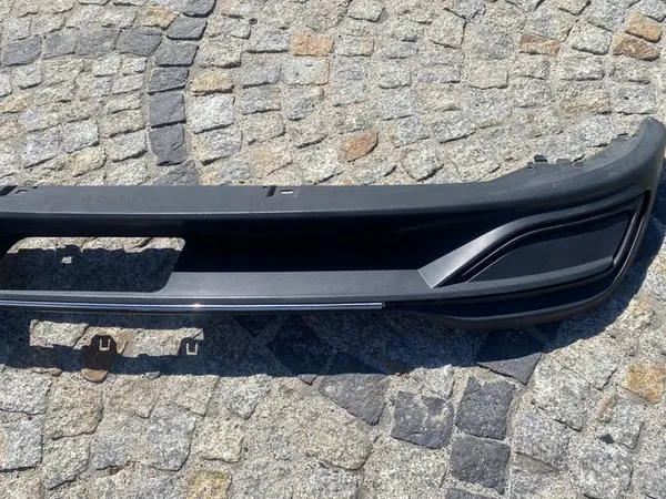 VW GOLF VIII Spoiler Bakdiffusor 5H6807568A image 7