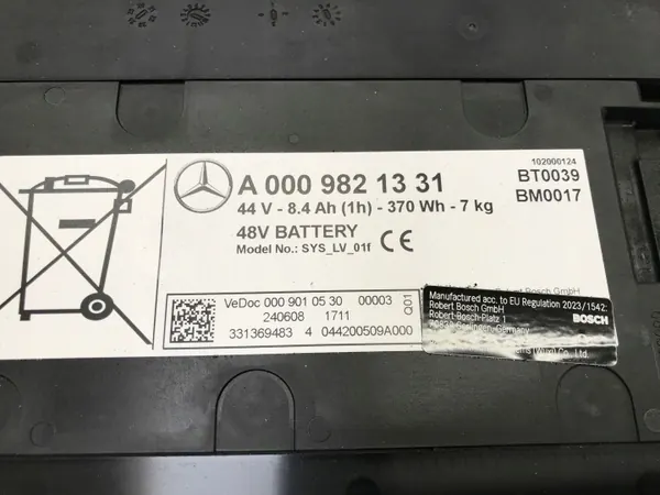 Mercedes A0009821331 Accu 8Ah Gebruikt OE-Onderdeel image 8