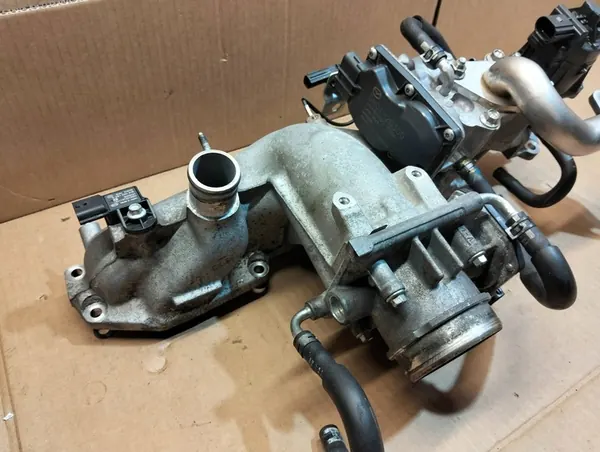 Colector de admisión EGR Throttle SH01136B0 Mazda 6 III GJ CX-5 image 2