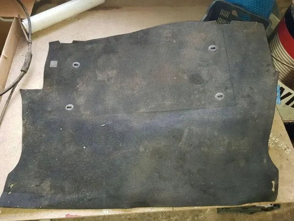 BMW 3 Compact E36 bagageutrymmesmatta OEM 51478146939 image 2