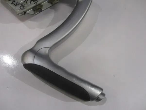 Mercedes Handbremshebel OEM A1714200484 - Gebraucht image 5