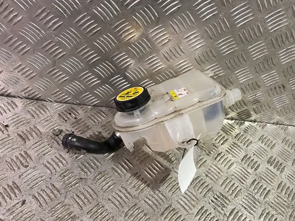 Réservoir d'expansion liquide Jaguar I-Pace 2020 OEM J9D38A080BD image 2