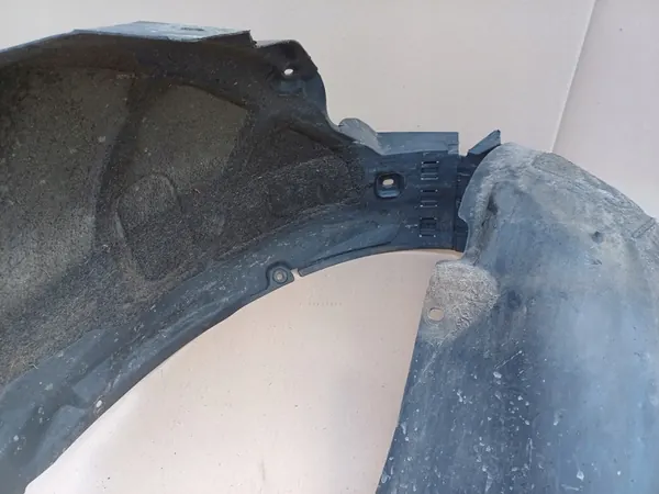 Left Front Wheel Arch Opel Astra J image 7