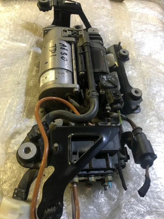 Compresseur suspension Audi A8 D4 OEM 4H0616005D image 2