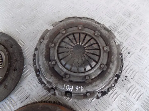 Volante de Dupla Massa Citroen C3 C4 DS3 DS4 1.6 HDI 09- L image 7