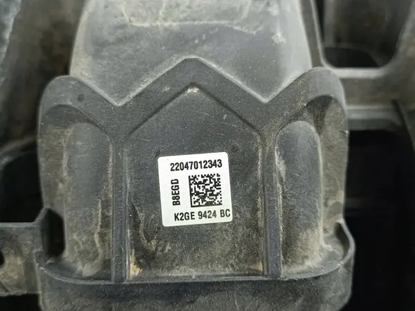 Lincoln Corsair Imusarvi OEM K2GE9424BC image 6