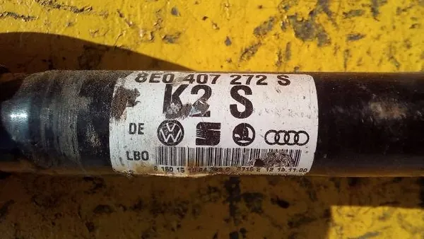 AUDI A4 B6 Höger drivaxel 1.9 TDI image 5