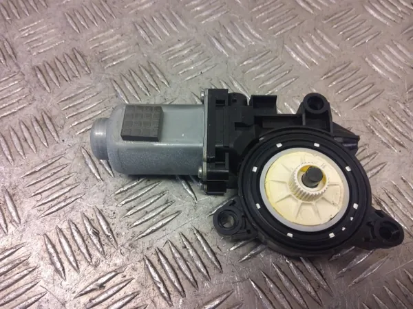 Moteur élévateur vitre arrière OEM 83460G2000 image 5