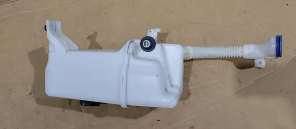 Washer Fluid Reservoir Pump Mercedes CLA W118 W177 A1778605900 image 3