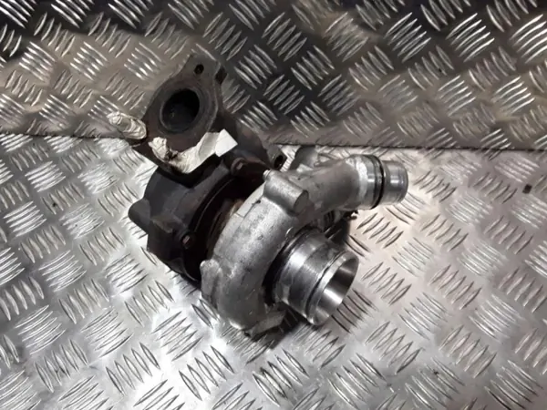 Renault Turbo GTA1749U Laguna II:lle 2.0L Diesel image 2