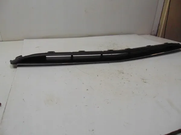 Mercedes W213 Bumpergrille A2138850100 Gebruikt image 4