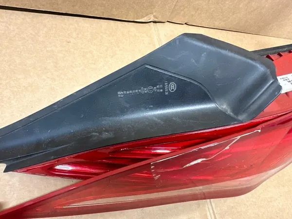 Lámpara trasera derecha Mercedes CLA W117 image 2