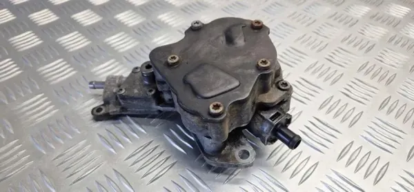Bomba de vacío OEM 038145209N para Skoda Superb II 1.9 TDI image 5