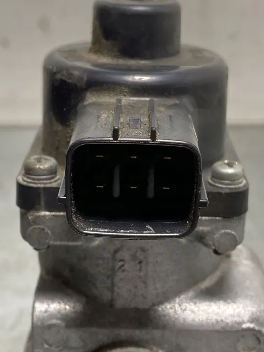 Válvula EGR Mitsubishi OEM FBZ16589 - Usada image 4