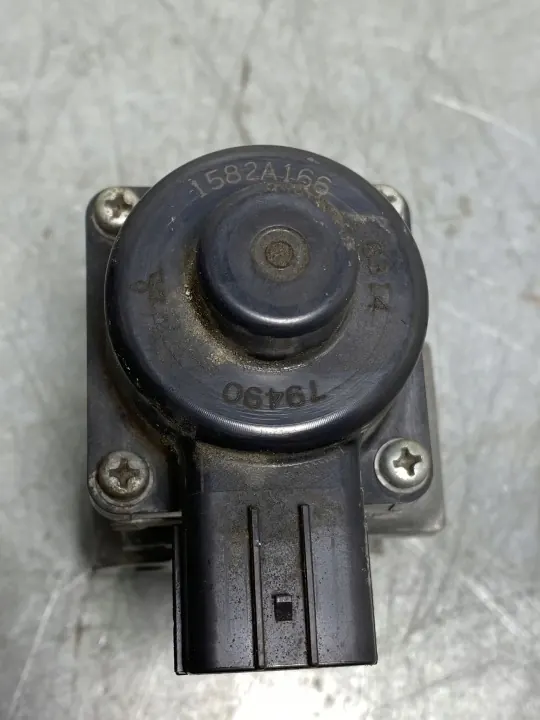 Válvula EGR Mitsubishi OEM FBZ16589 - Usada image 5