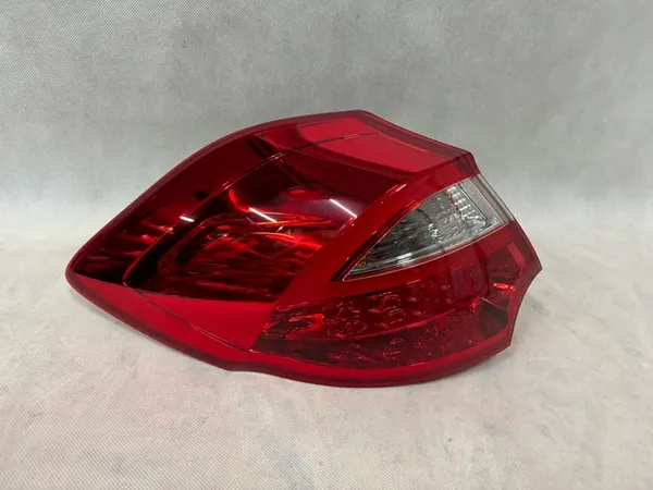 KIA CEE'D II LIFT 15-18 HATCHBACK LUZ TRASERA IZQUIERDA LED OEM image 2