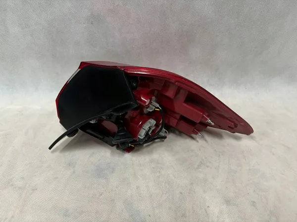 KIA CEE'D II LIFT 15-18 HATCHBACK LUZ TRASERA IZQUIERDA LED OEM image 4