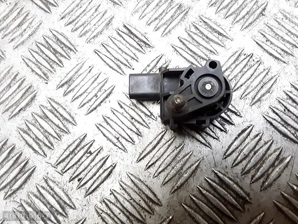 Capteur de niveau Citroen C5 2009 image 2