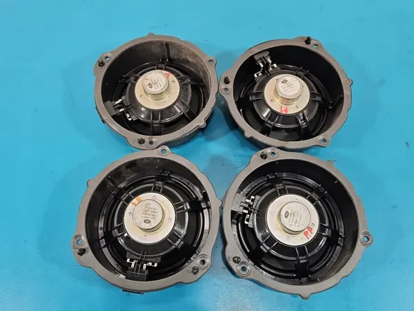 Jaguar XE Lautsprecher OEM GX73-18808-CD Gebraucht image 3