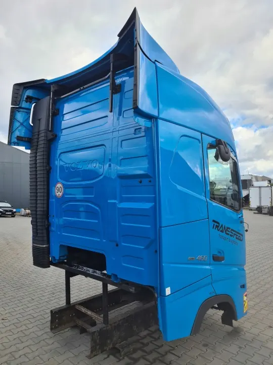 Volvo FH5 Euro6 Globetrotter complete cabine - OEM image 3