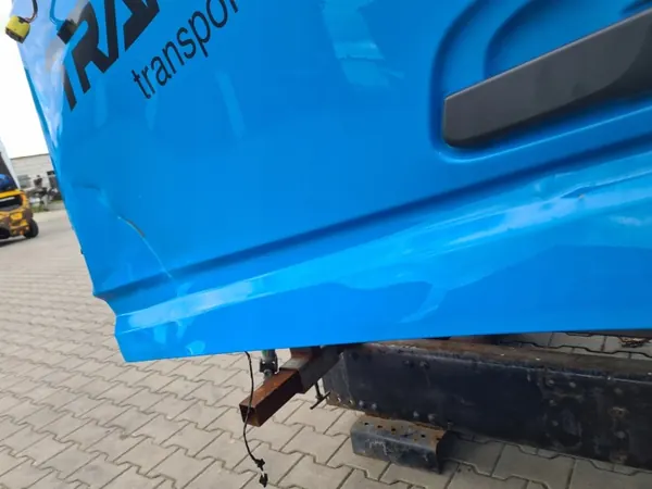 Volvo FH5 Euro6 Globetrotter complete cabine - OEM image 8