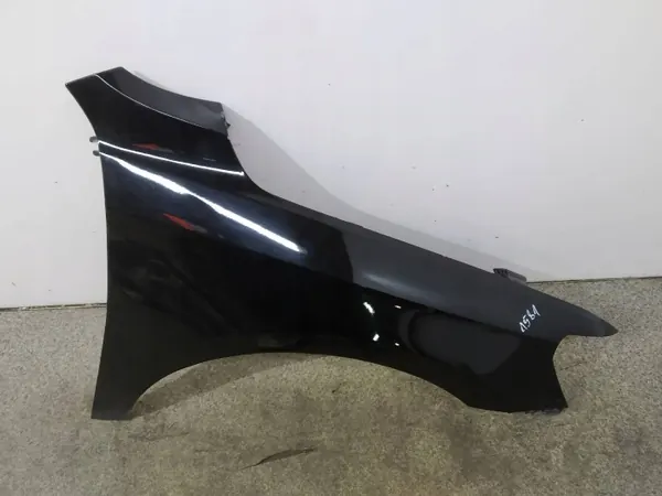 Para-lamas dianteiro direito OEM 5907911172077 Preto VW Passat image 2