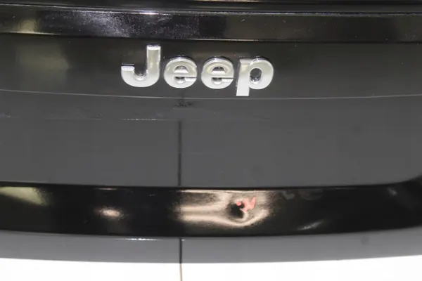 Jeep Patriot Baklucka OEM 360214328 2006-2012 image 5