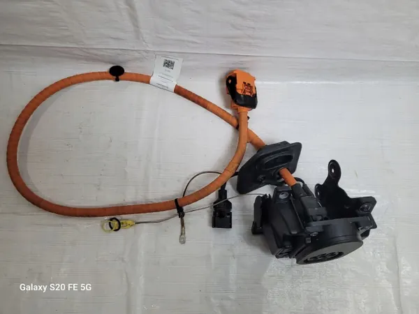 Prise de charge Audi OE 4KL971106K côté droit image 3