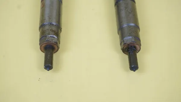 Chrysler Grand Voyager 2.8 CRD Injektor 0445115067 image 2