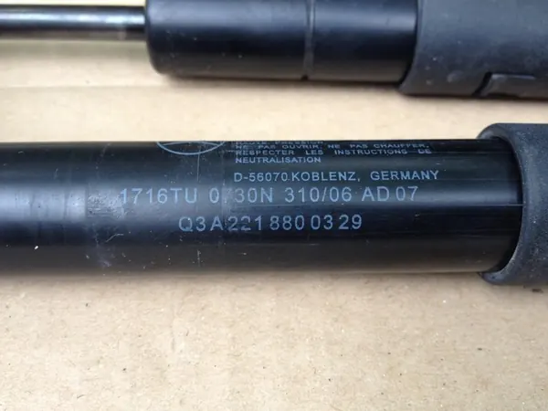 Motorhuv Aktuator Mercedes S 221 CL 216 A2218800329 image 2