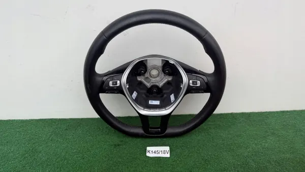 Lenkrad OEM 5TA419091AM mit Tasten für VW image 2