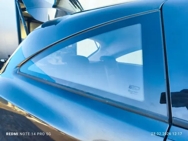 Höger bak karossglas Opel Corsa D OEM 43R-001057 image 2