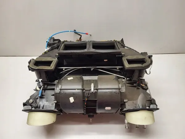 Núcleo de calefacción BMW E39 OEM 8385923 - Usado image 5