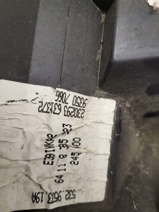 Núcleo de calefacción BMW E39 OEM 8385923 - Usado image 7