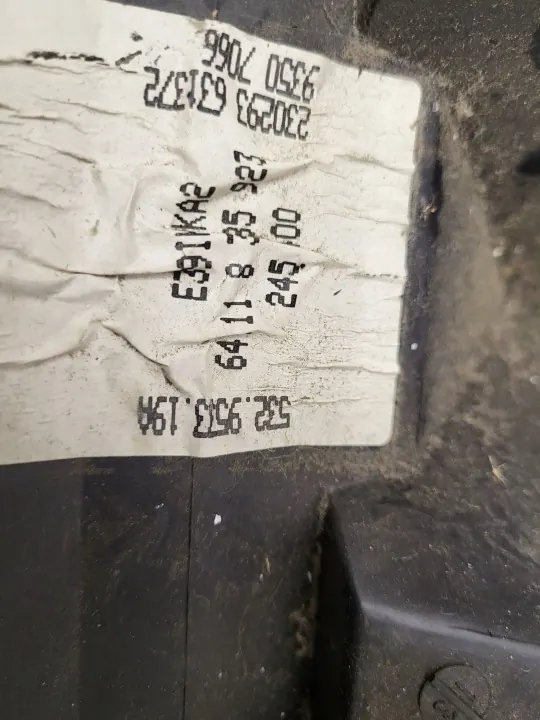 Núcleo de calefacción BMW E39 OEM 8385923 - Usado image 8