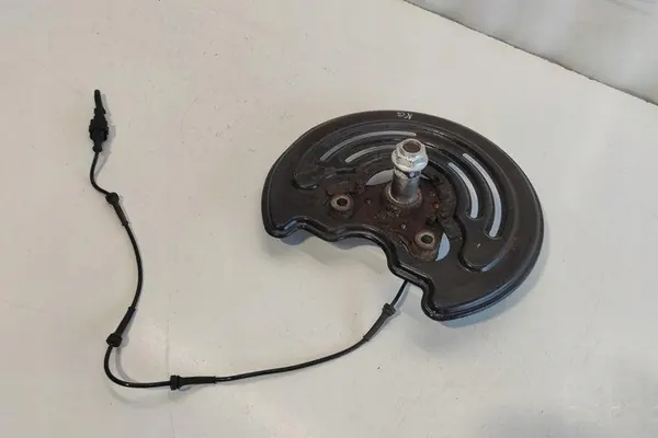 Achterste remschijf OPEL VIVARO FLATBED 2.0L diesel 8200741200 image 2