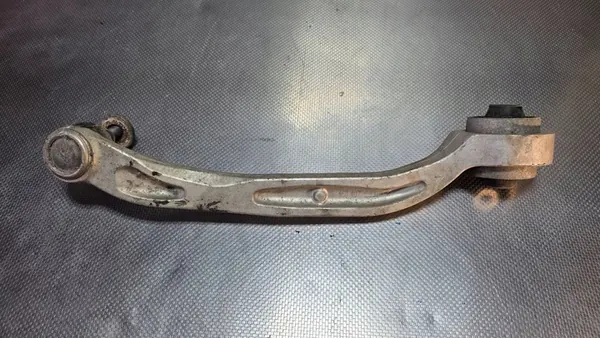 Braccio di Controllo Anteriore Sinistro Audi A6 C6 image 2