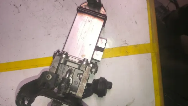 EGR-ventilkyld OEM 059131063D för Audi A6 C6 image 2