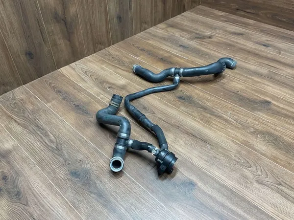 Vattenpump Mercedes-Benz A2118350028 image 6