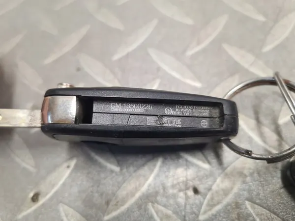 Sytytyskytkin avaimella Opel Insignia A image 7