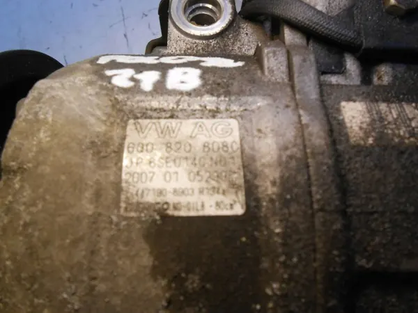 Compresor A/C OEM 6Q0820808C para VW Polo IV 9N image 10